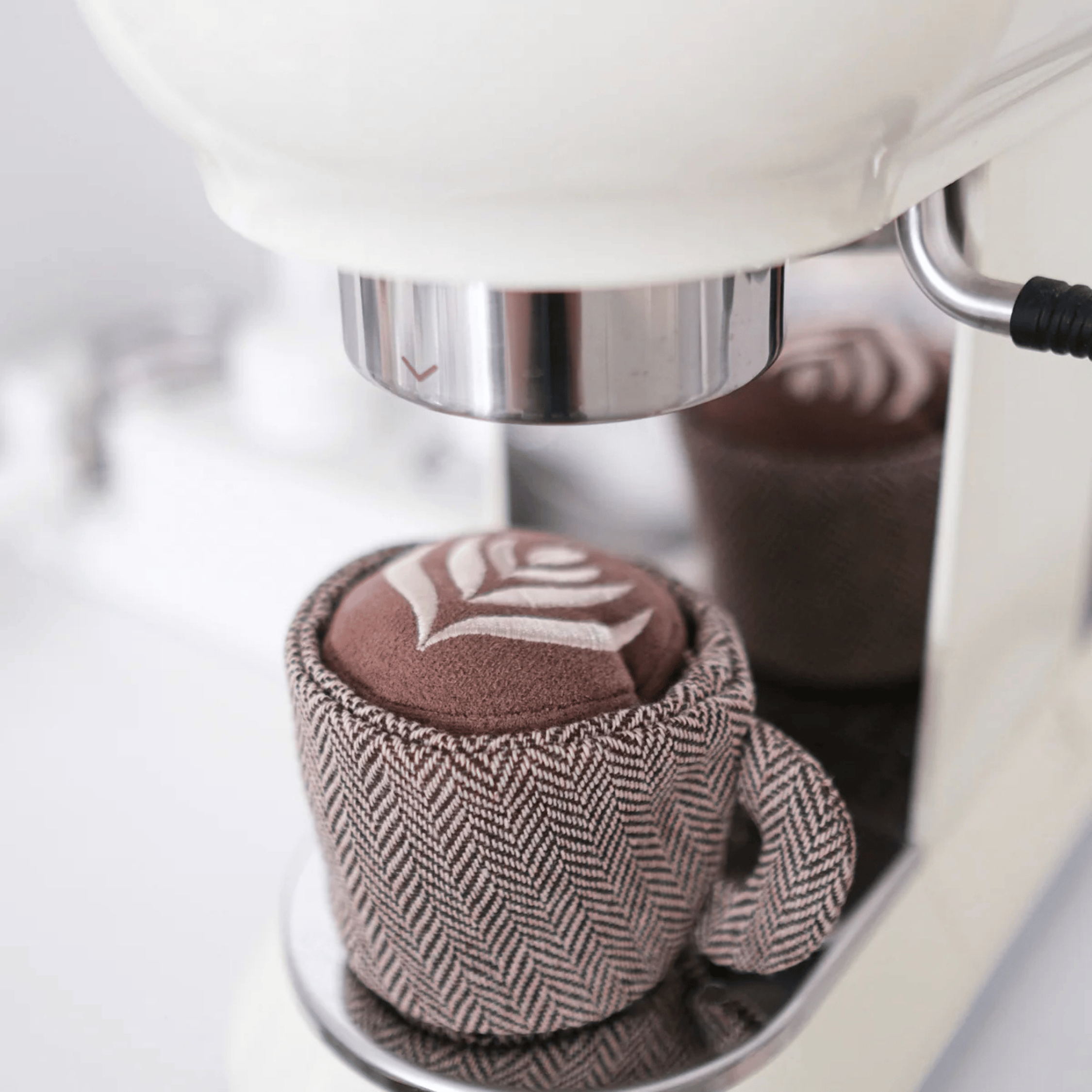 Lambwolf Collective - LATTE POP