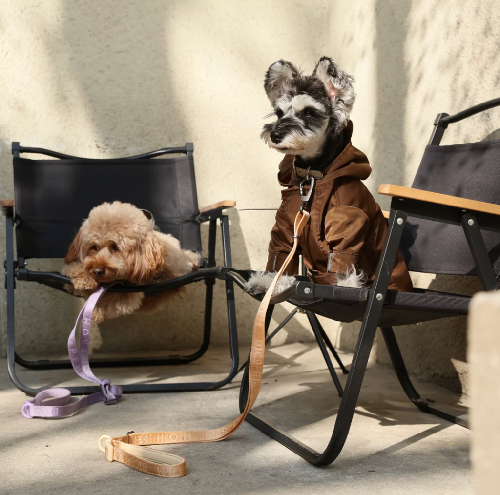 TRIBECA ADJUSTABLE VELCRO RAINCOAT - CHOCO