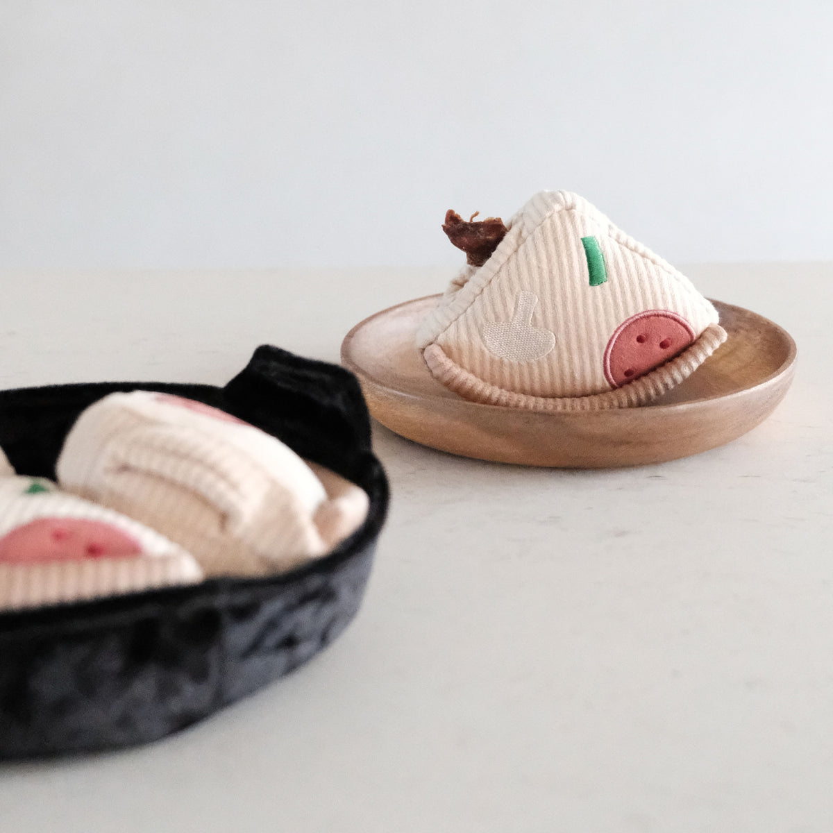 Lambwolf Collective - DEEP DISH PIZZA